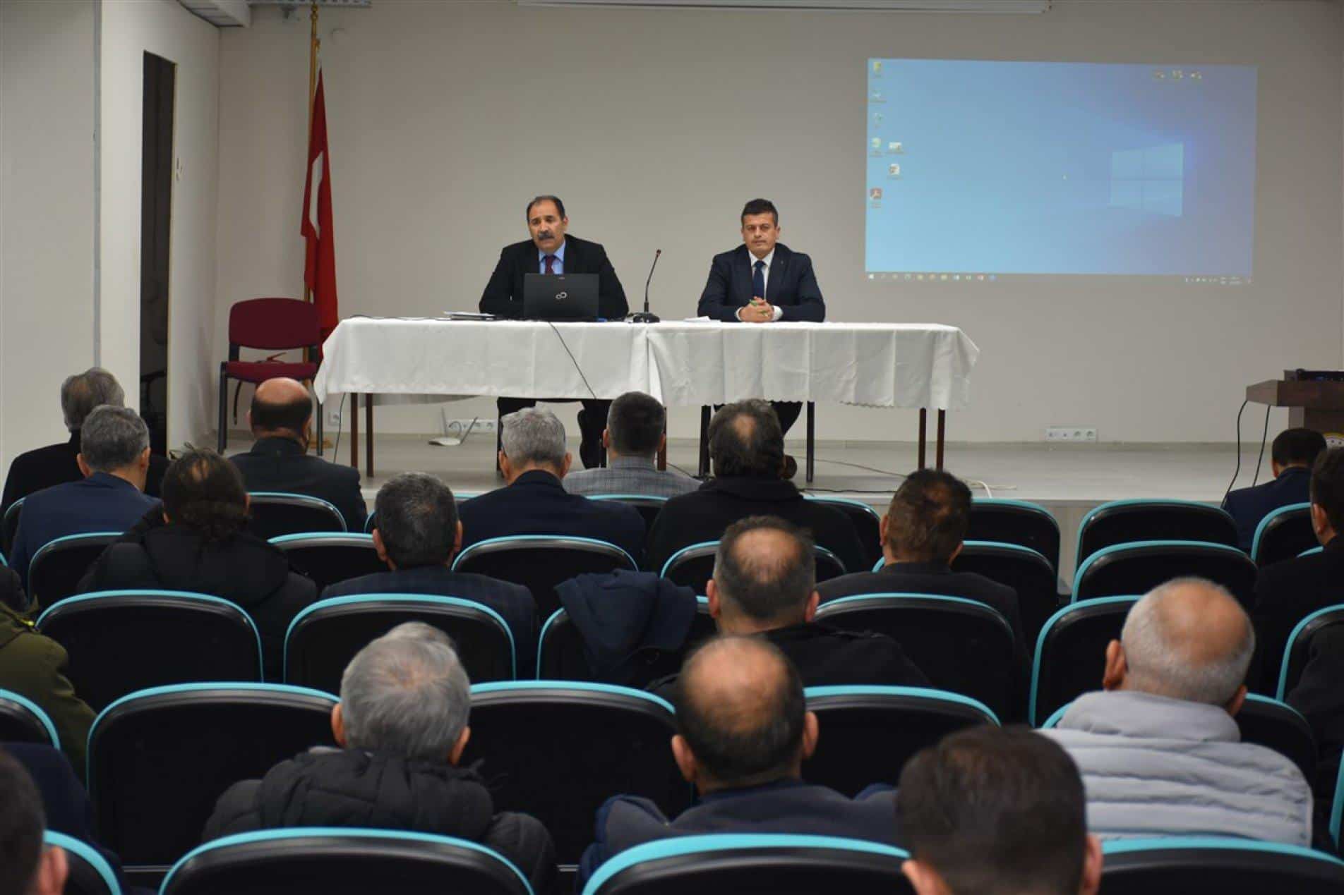 Ortaokul Müdürleri İle Eğitim Değerlendirme Toplantısı Gerçekleştirildi