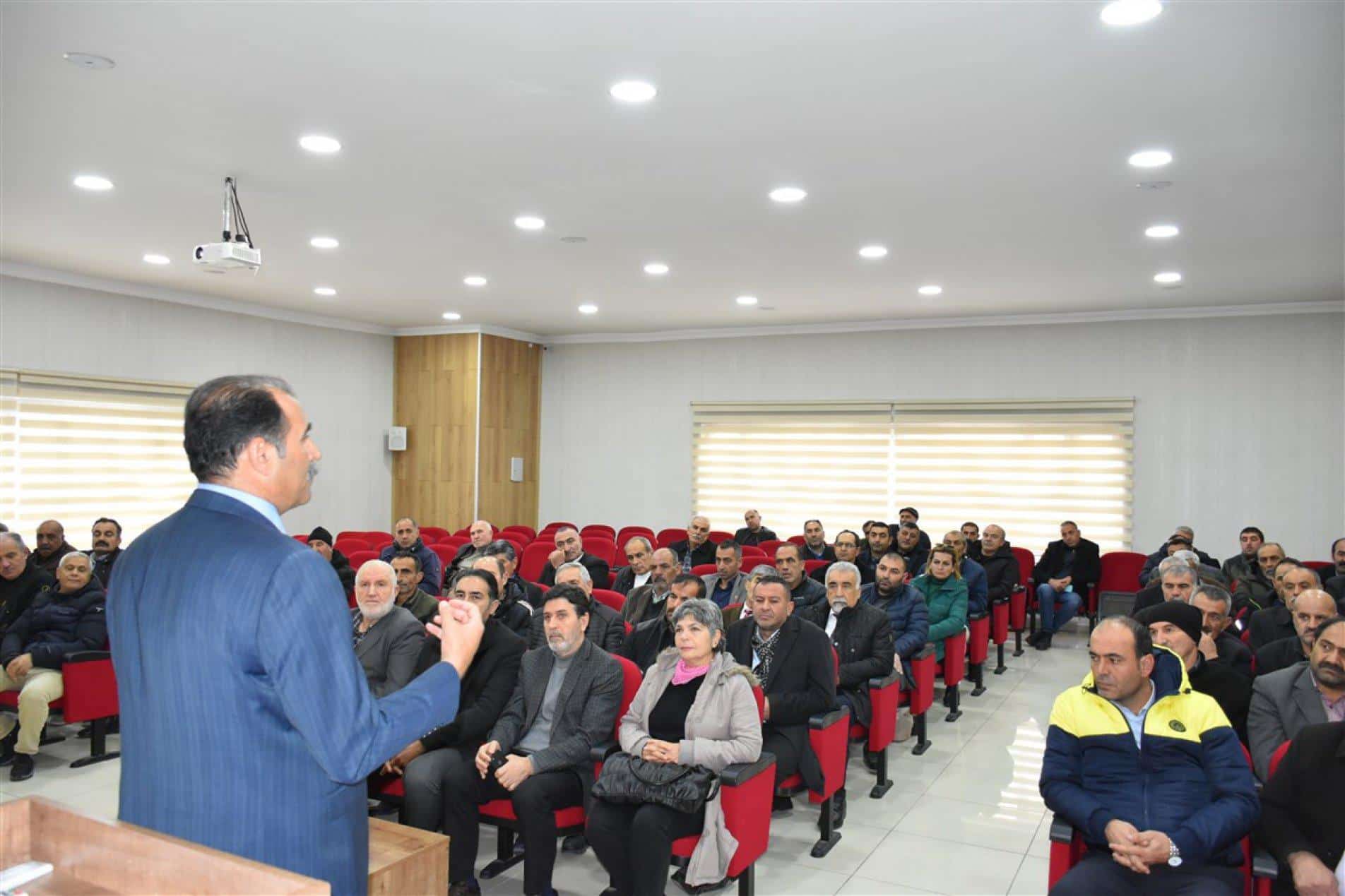 Mahalle ve Köy Muhtarlarına Aile Eğitimi