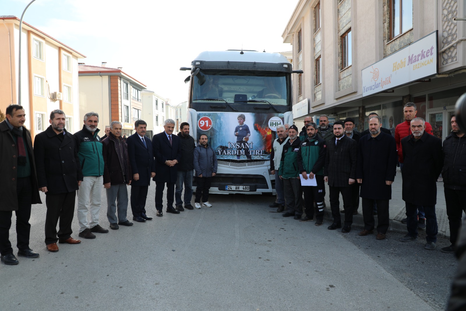 İHH'nın 91’inci Yardım Tırı Erzincan'dan Yola Çıktı