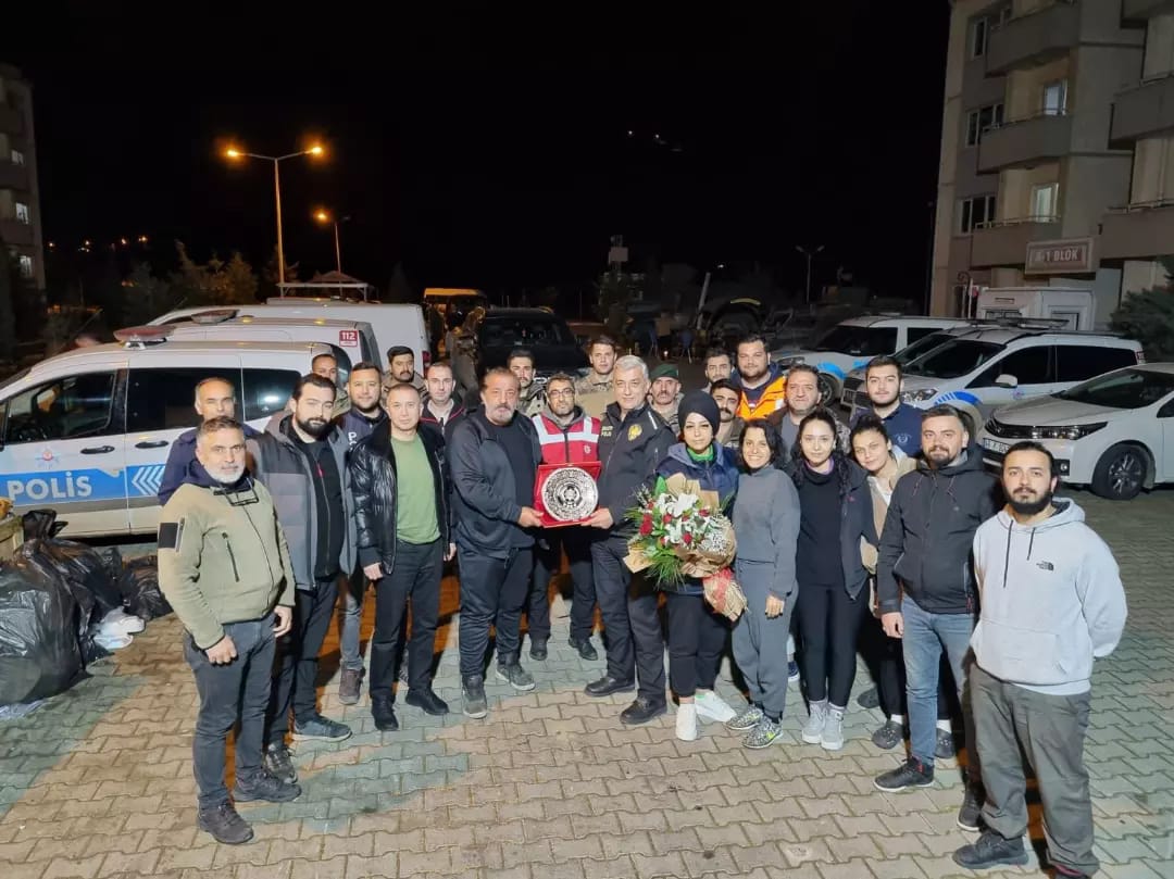 Ünlü Şef Mehmet Yalçınkaya'ya Erzincan Emniyet Müdürlüğü'nden Teşekkür