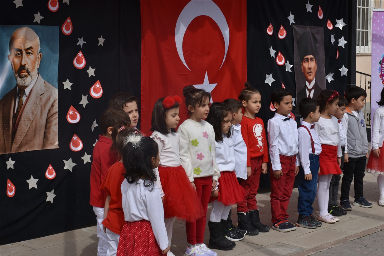 Şanlı Bayrağım