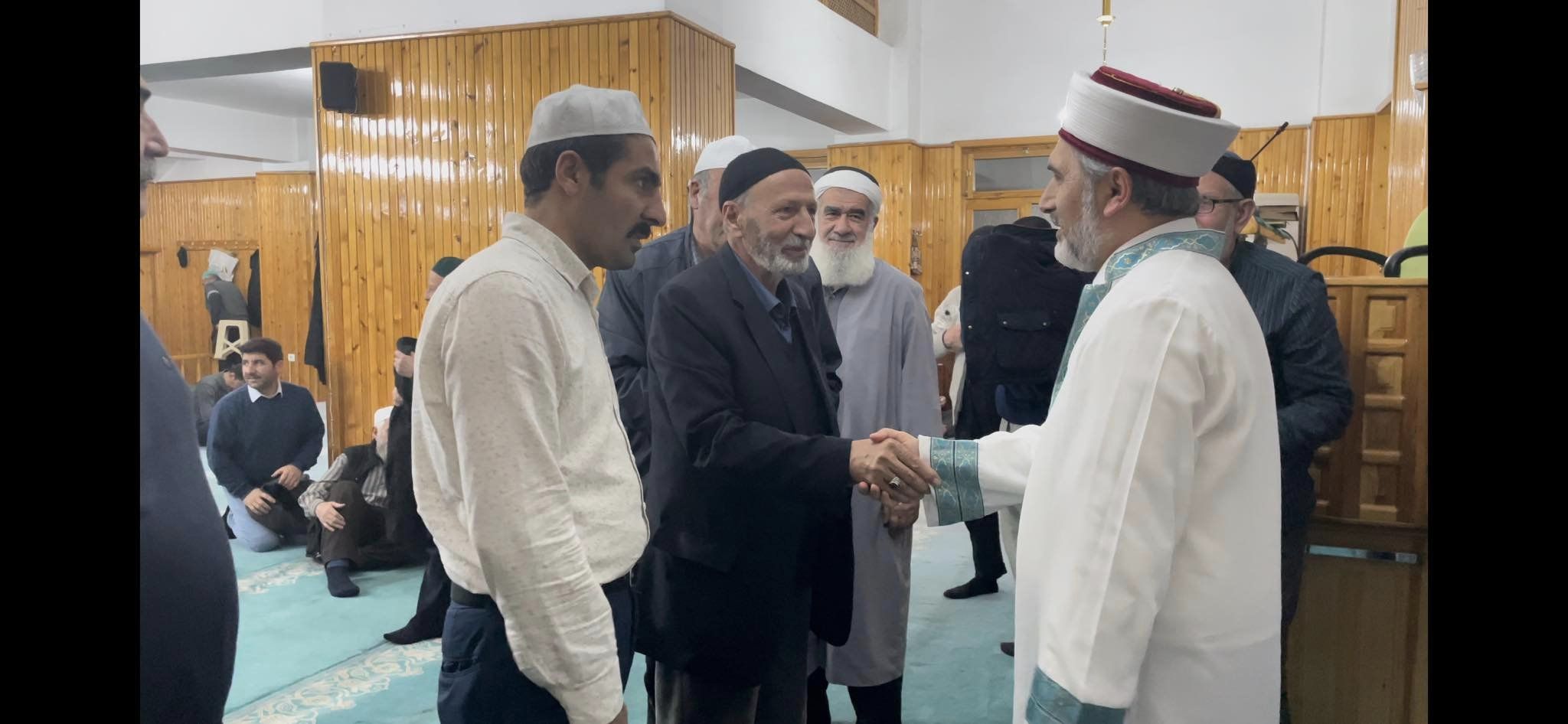 Ramazan Geceleri Cami ve Cemaat Buluşmaları Devam Ediyor