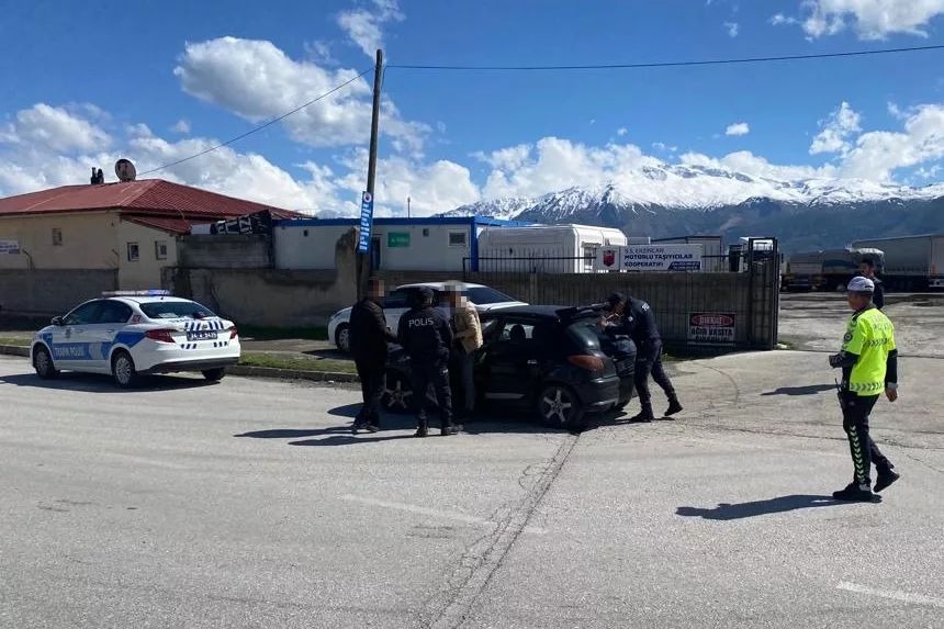 22 Aranan Şahıs Yakalandı