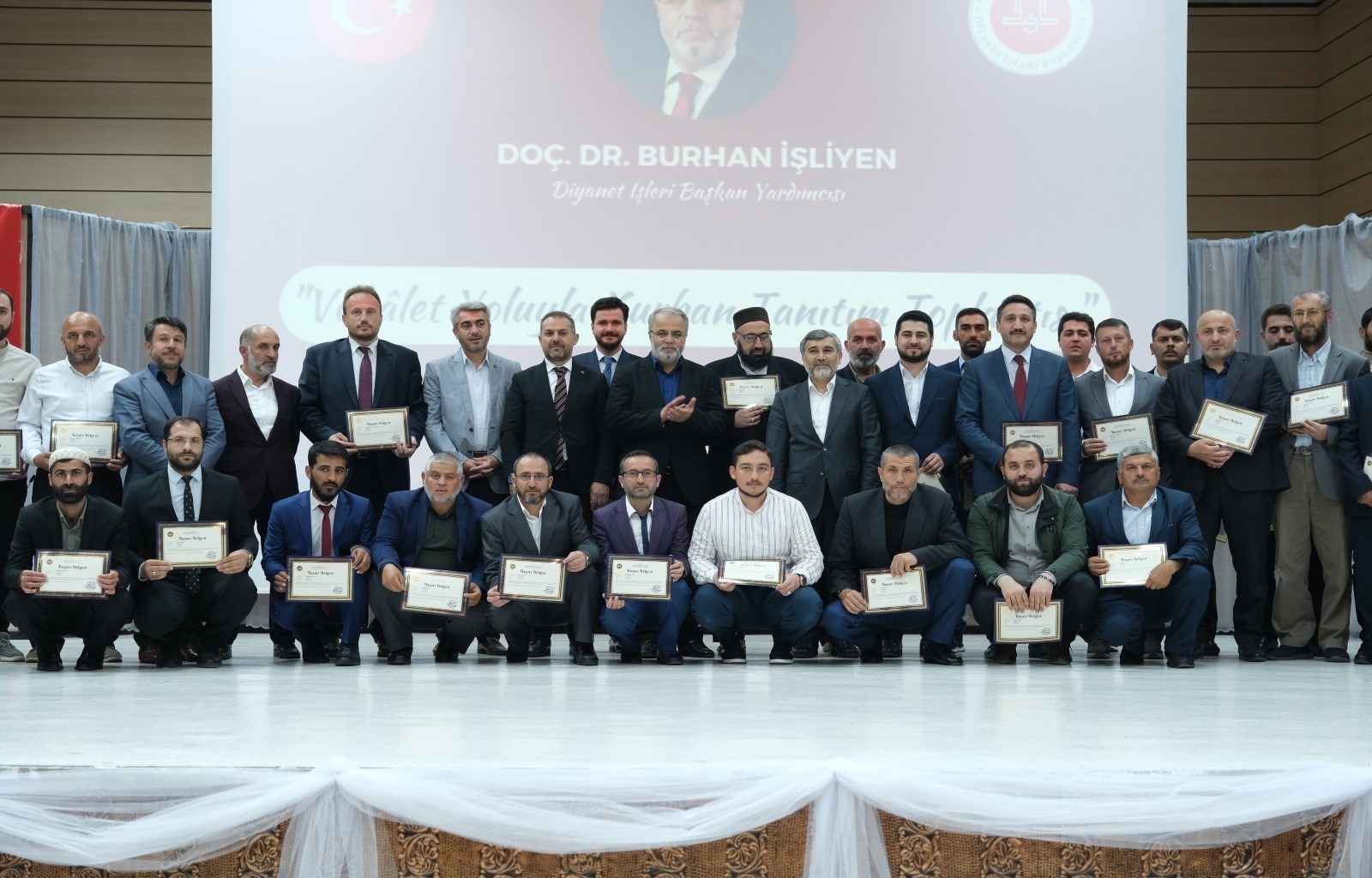 Diyanet İşleri Başkan Yardımcısı Doç. Dr. İşliyen, Erzincan'da