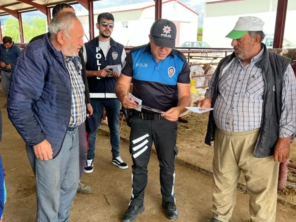 Kurban Satıcıları Bilgilendirildi 