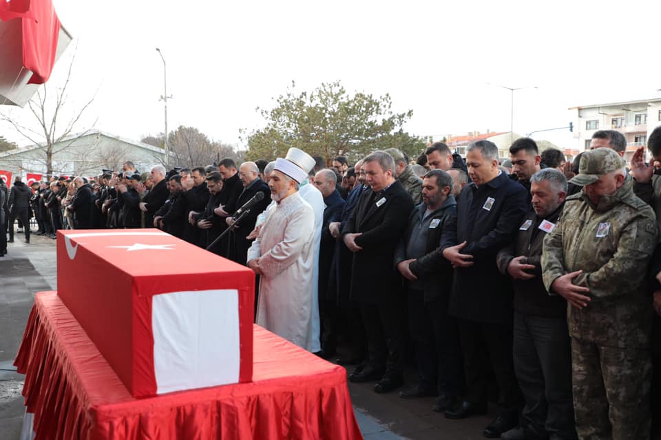 Şehit Ay, Son Yolculuğuna Uğurlandı