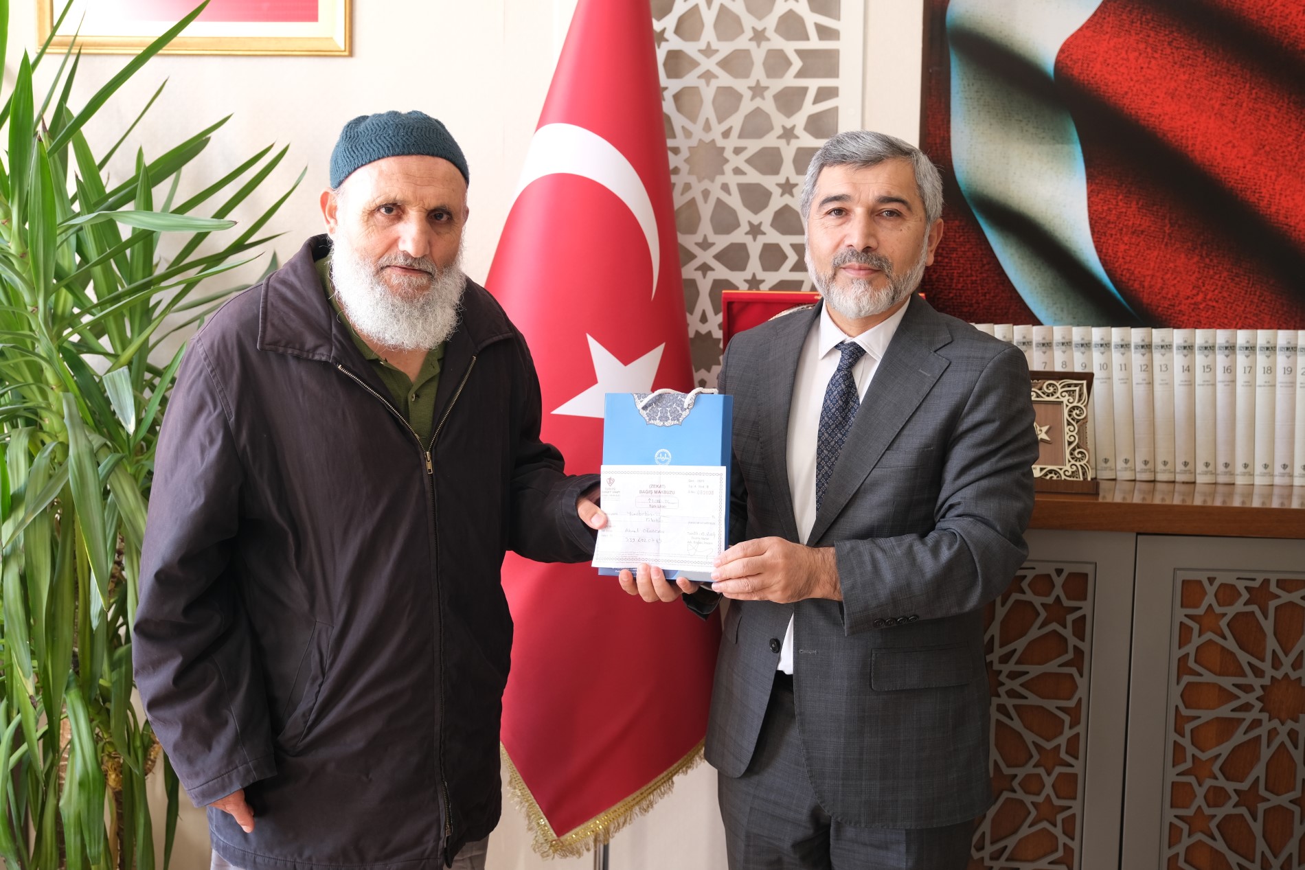 Hayırsever Vatandaştan Filistin ve Gazze İçin 21 Bin TL Zekat 