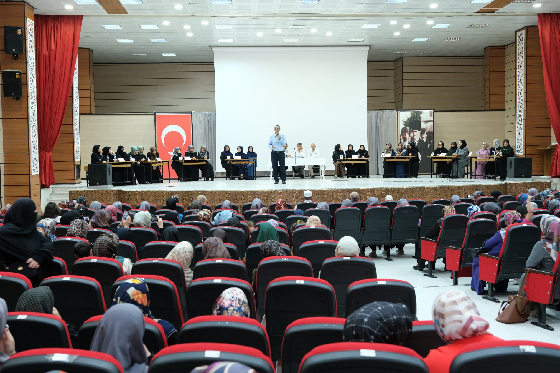 Kur'an Kursları Arası Bilgi Yarışması