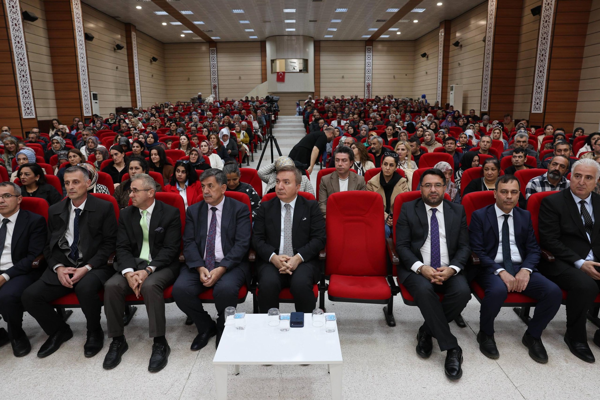 Velilerle Görüşüldü