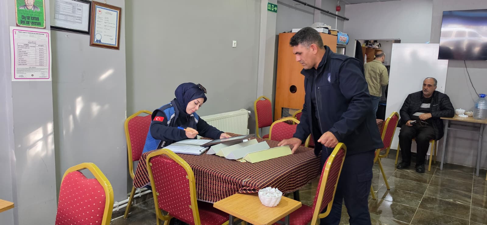 363 kahvehane ve çay ocağı denetlendi