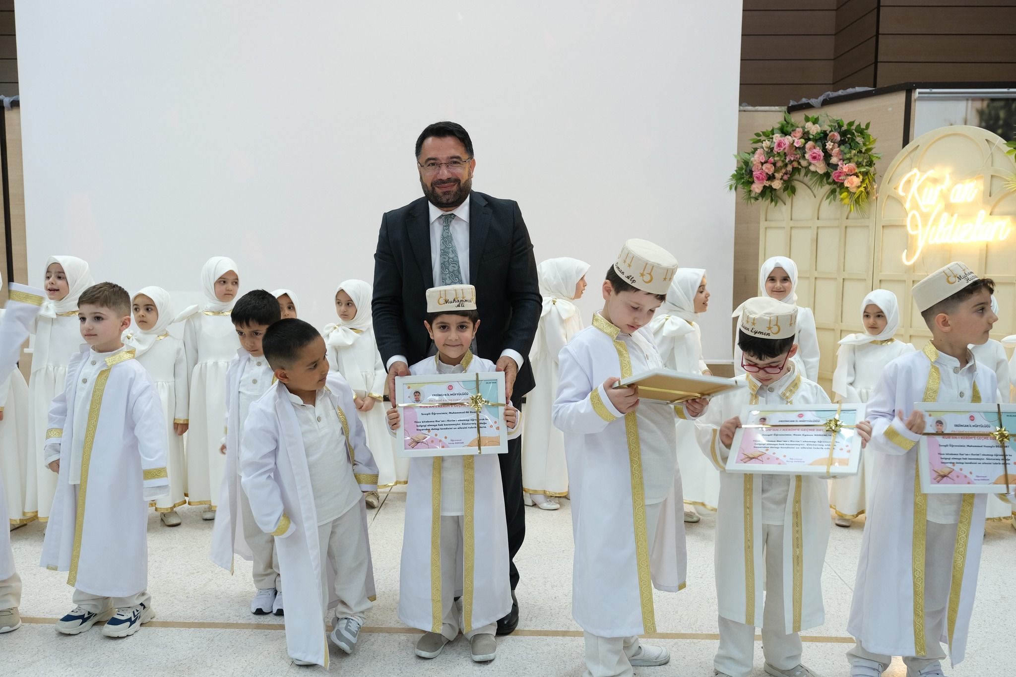 Erzincan’da Minik Yüreklerin Kur’an Sevinci