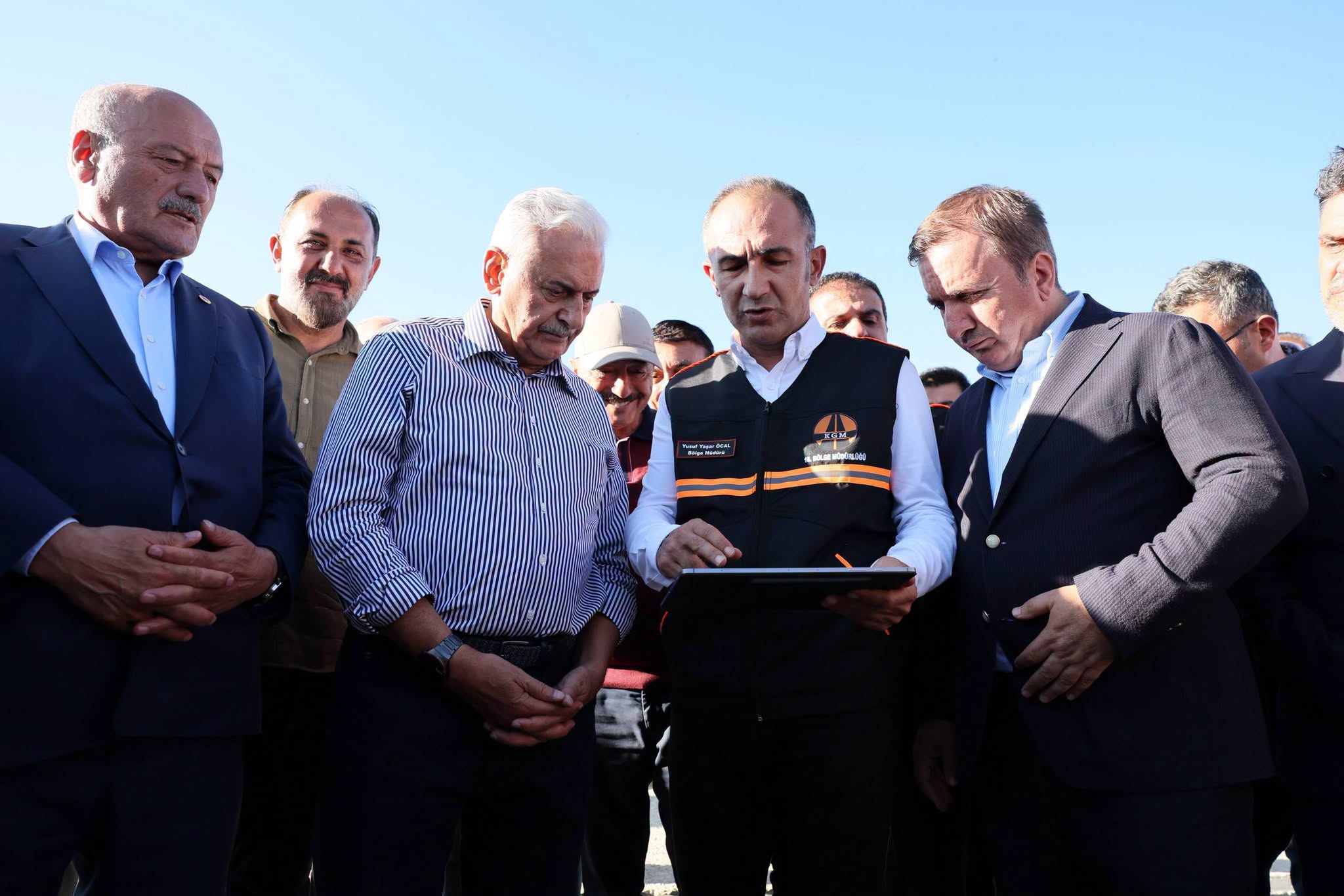 Turnaçayırı Barajı ve Ulaşım Projelerinde İnceleme: Binali Yıldırım ve Erzincan Protokolü Sahadaydı