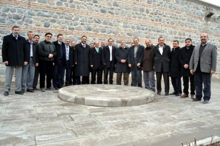 Yüz Yüze Vaaz Kursunu Bitirenlere Sertifikaları Verildi