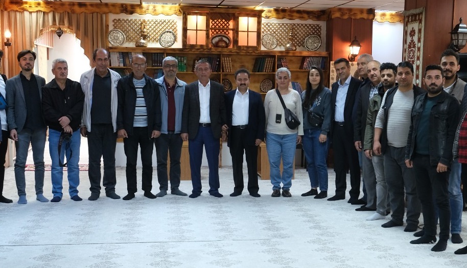 TSO Başkanı Tanoğlu ve Yönetimi Gazeteciler İle Bir Araya Geldi
