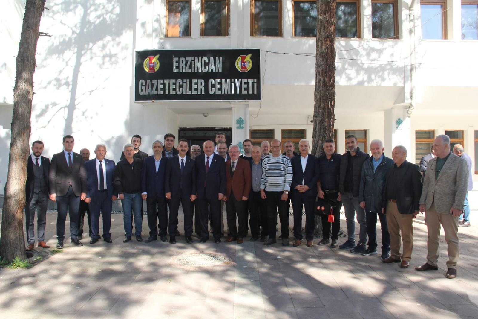 AK Parti Heyetinden EGC'ye Ziyaret