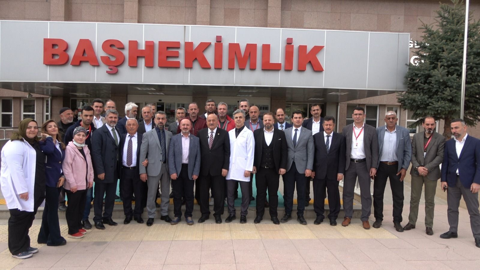 AK Parti Milletvekili Süleyman Karaman Mengücek Gazi Eğitim Ve Araştırma Hastanesini Ziyaret Etti
