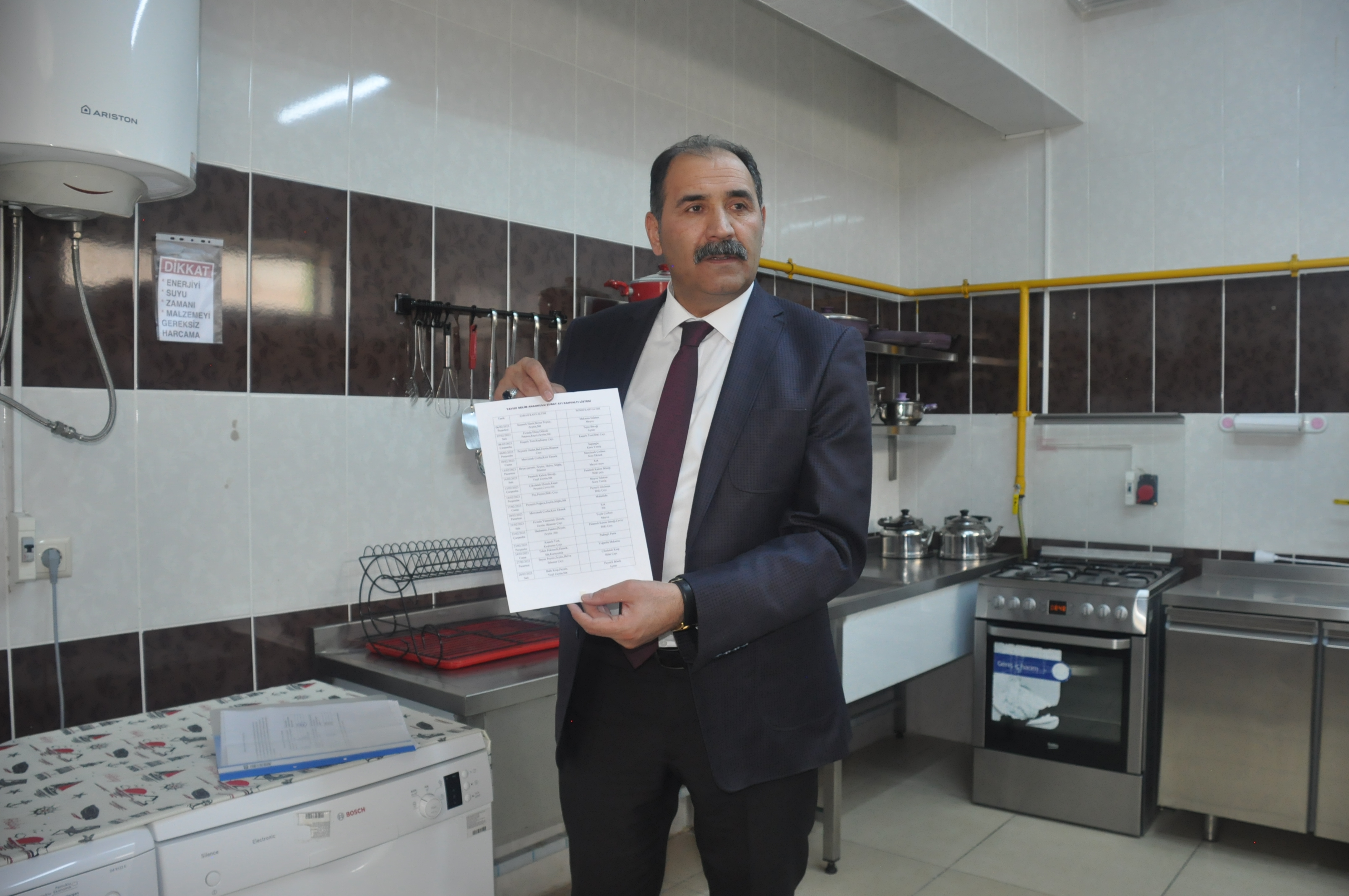 Ücretsiz Yemek Uygulamasından 11 Bin 209 Öğrenci Faydalanacak 