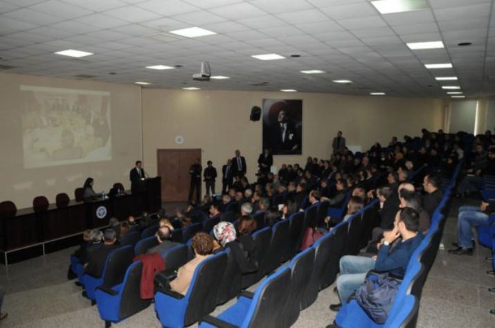 Üniversite-Sanayi-Kamu İşbirliği Çalıştayı