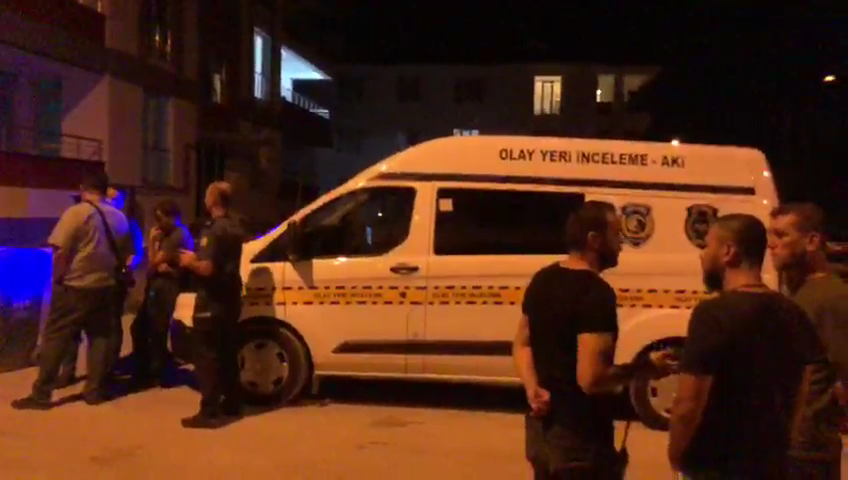 Kocası tarafından bıçaklanan 2 çocuk annesi yaşamını yitirdi 
