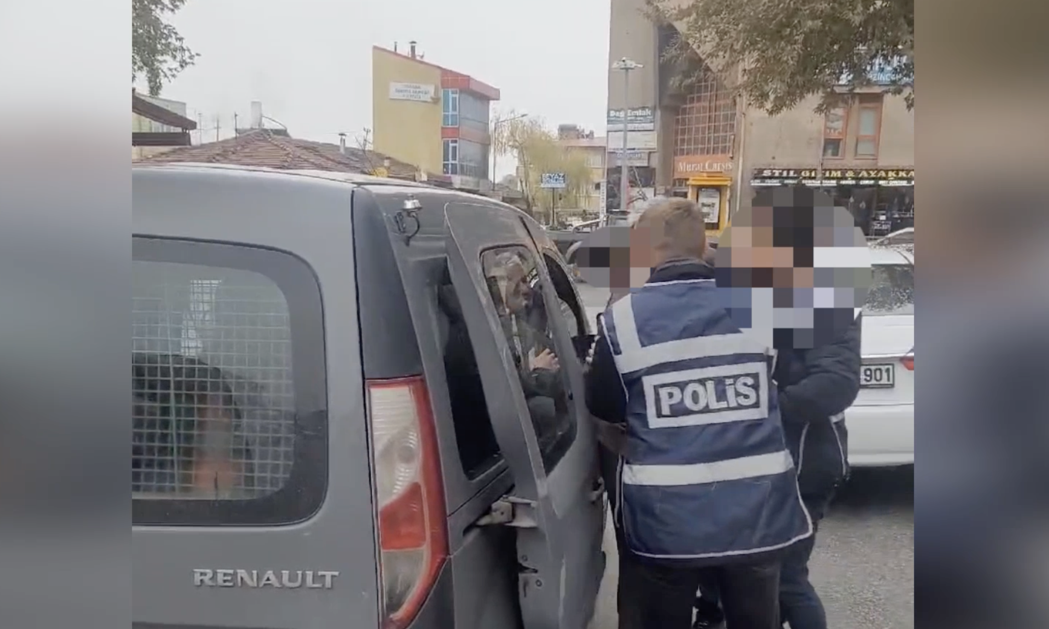 Aranan 4 Şahıs Yakalandı