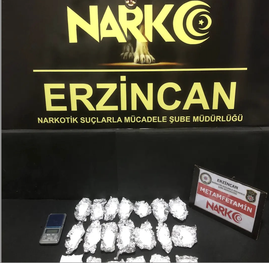 Uyuşturucu Ticareti Yapan 3 Kişi Tutuklandı