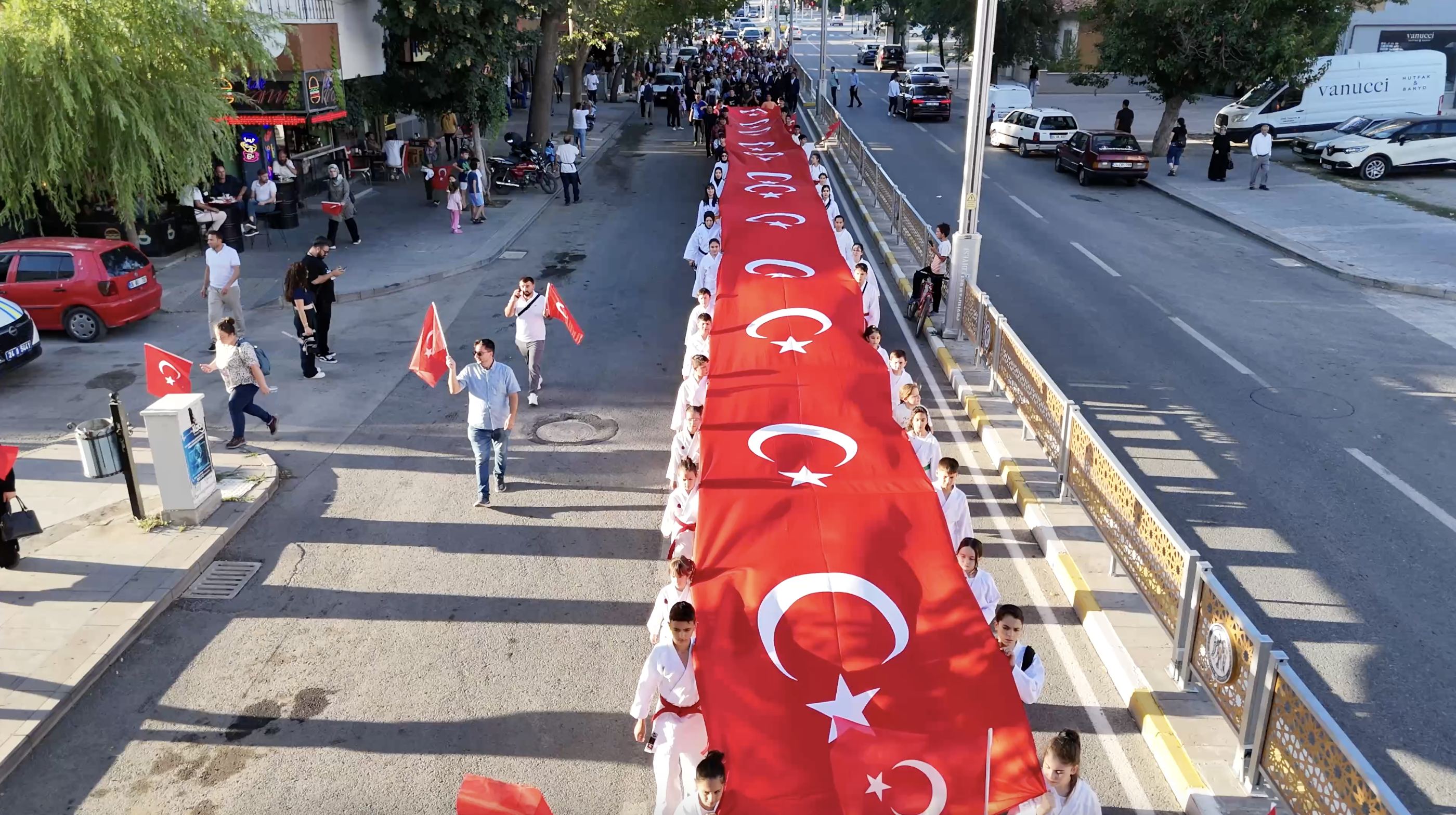 ERZİNCAN YAŞAYAN MİRAS FESTİVALİ COŞKUSU BAŞLADI