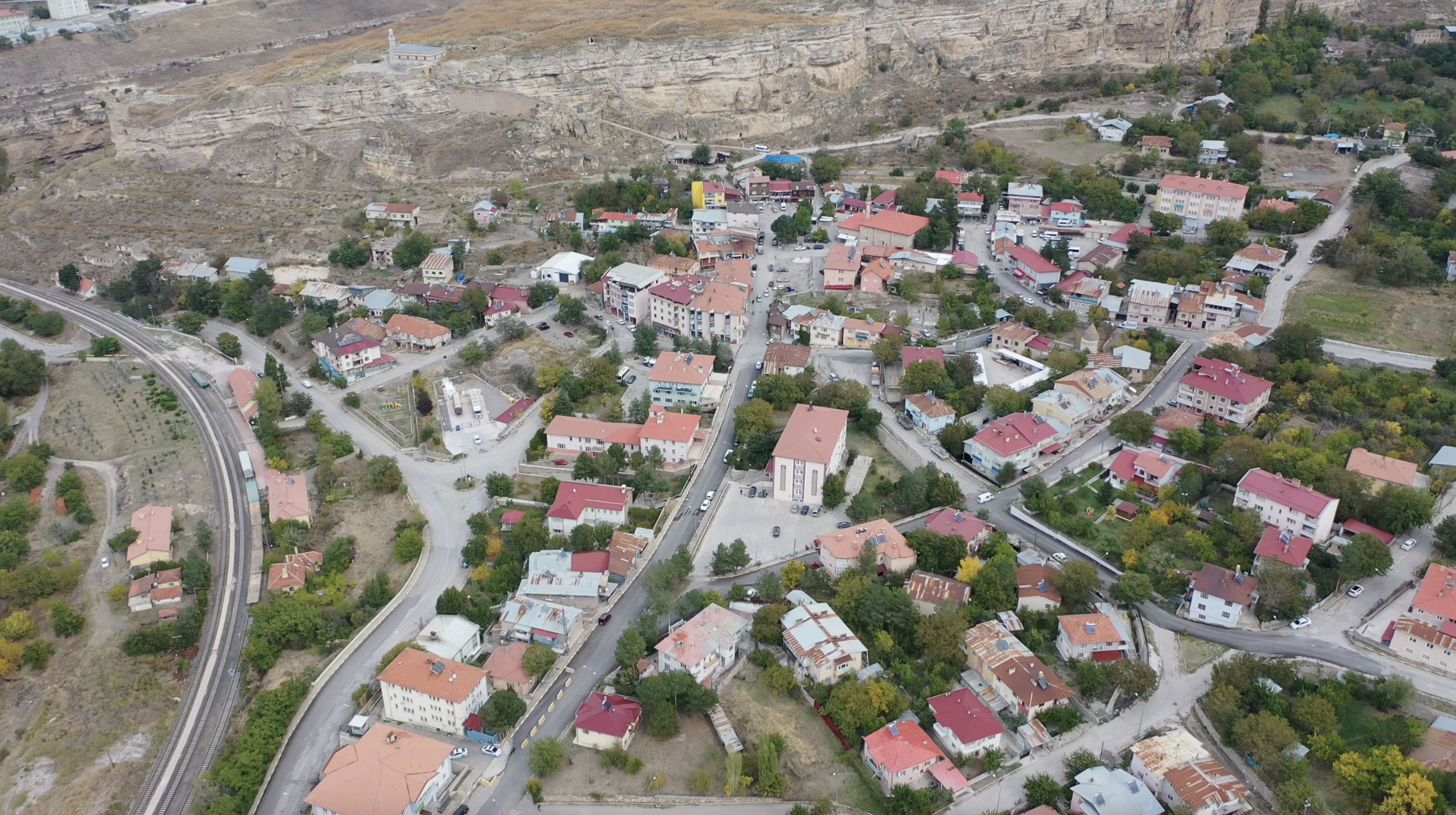 Kemah ilçesinde 4.9 büyüklüğünde deprem 