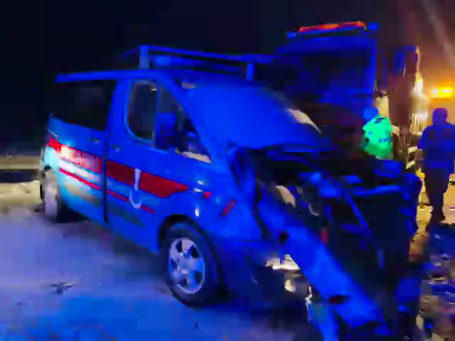 Zincirleme trafik kazasında 8 kişi yaralandı