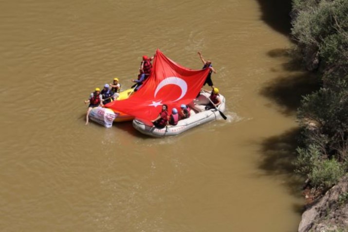 Başbağlar Şehitleri Kürek Çektiler
