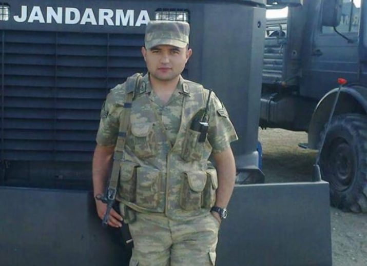 Karakol Komutanı Tabancasının Ateş Alması Sonucu Yaşamını Yitirdi