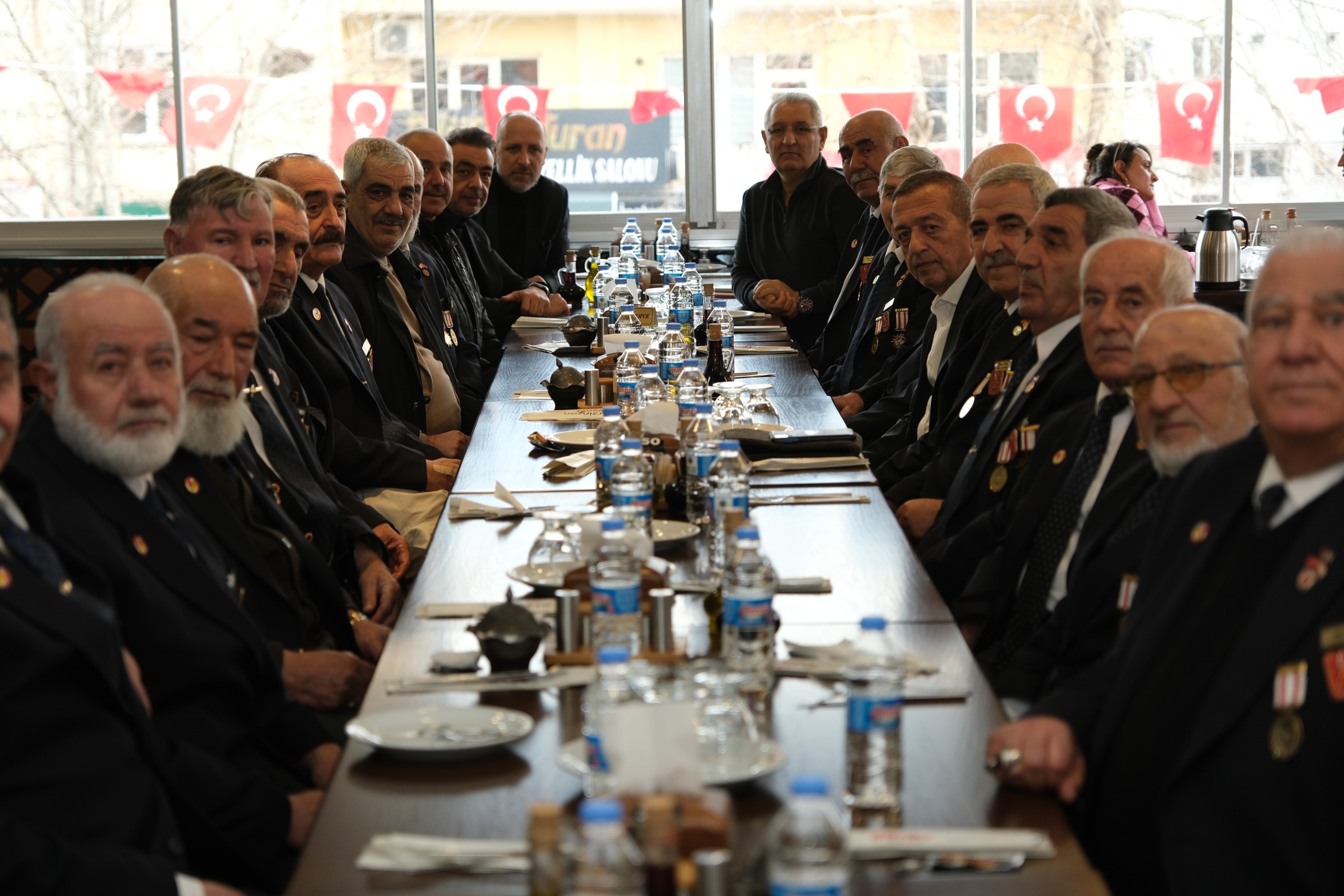 Tanoğlu, Gazilerle Bir Araya Geldi