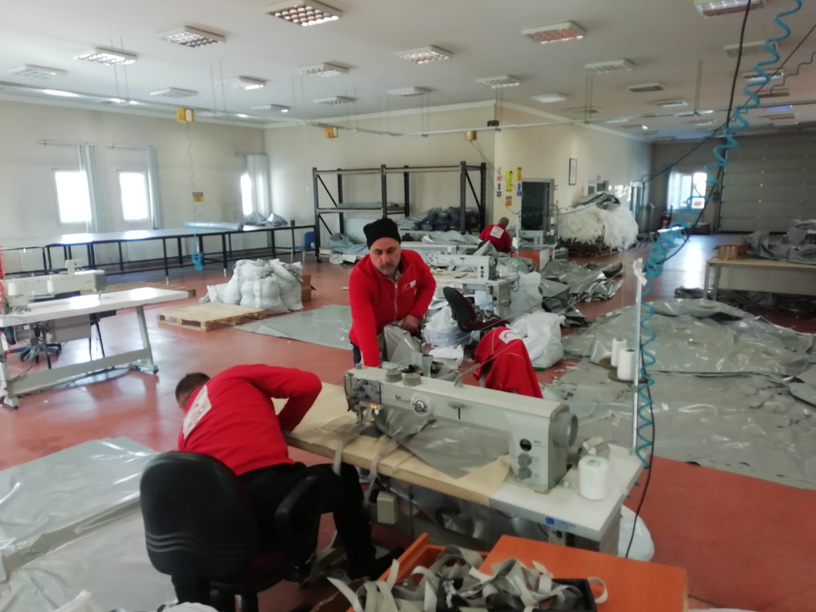Erzincan Çadır Üretim Tesisinde Hummalı Çalışma