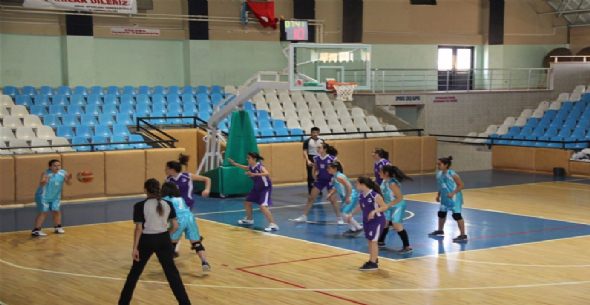 ANADOLU YILDIZLARI BASKETBOL HEYECANI BAŞLADI