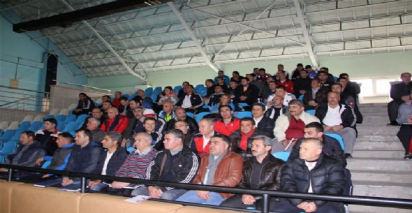 ANTRENÖRLERİMİZ ENGELLERİ AŞIYOR