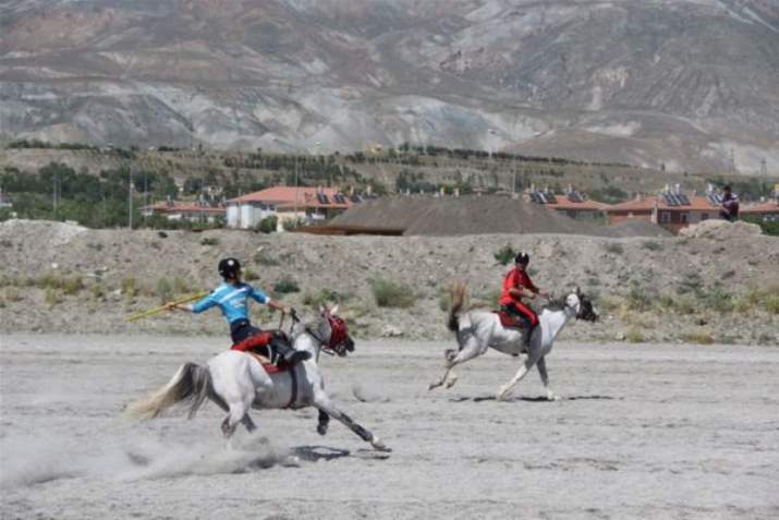 Atlı Cirit İl Birinciliği Yapıldı