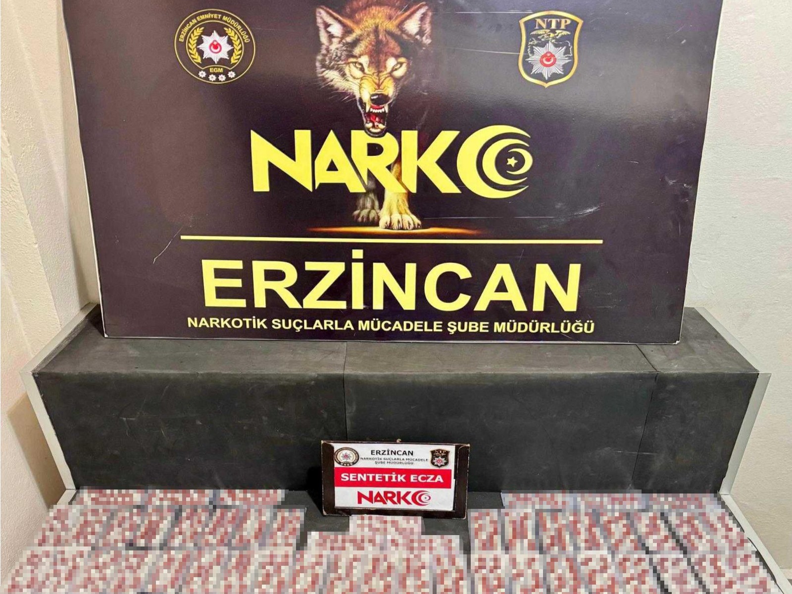 643 adet sentetik ecza maddesi ele geçirildi
