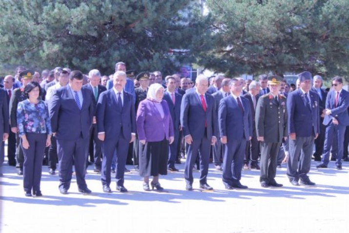 Şehitlikte sınıflama olmaz