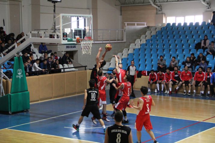 Gençlik Spor Basketbol Takımı Rakibine göz açtırmadı