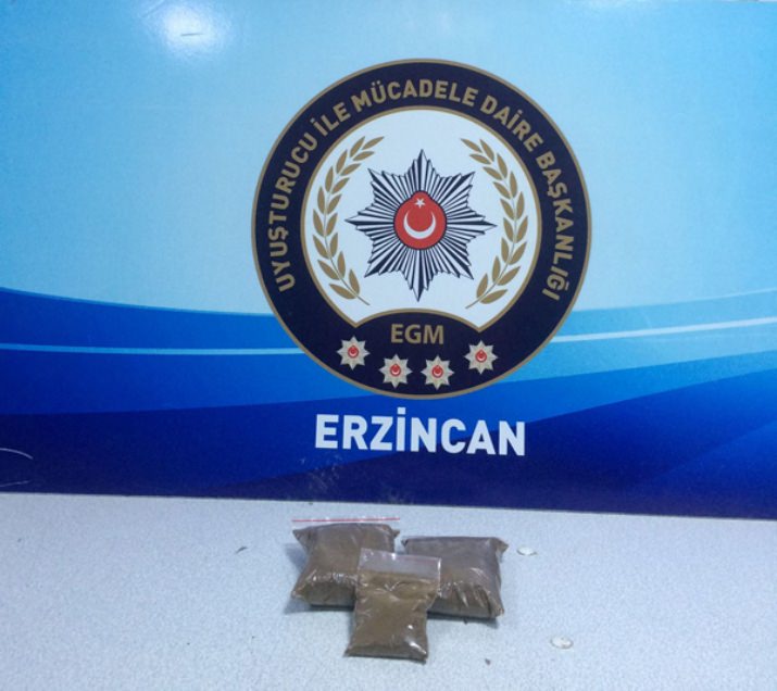 Sokak Satıcılarına Operasyon