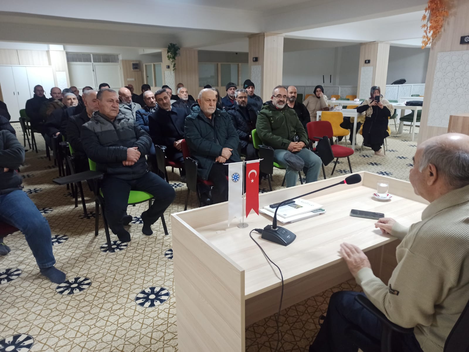 Aktepe, Türkiye Yazarlar Birliğinde konuştu