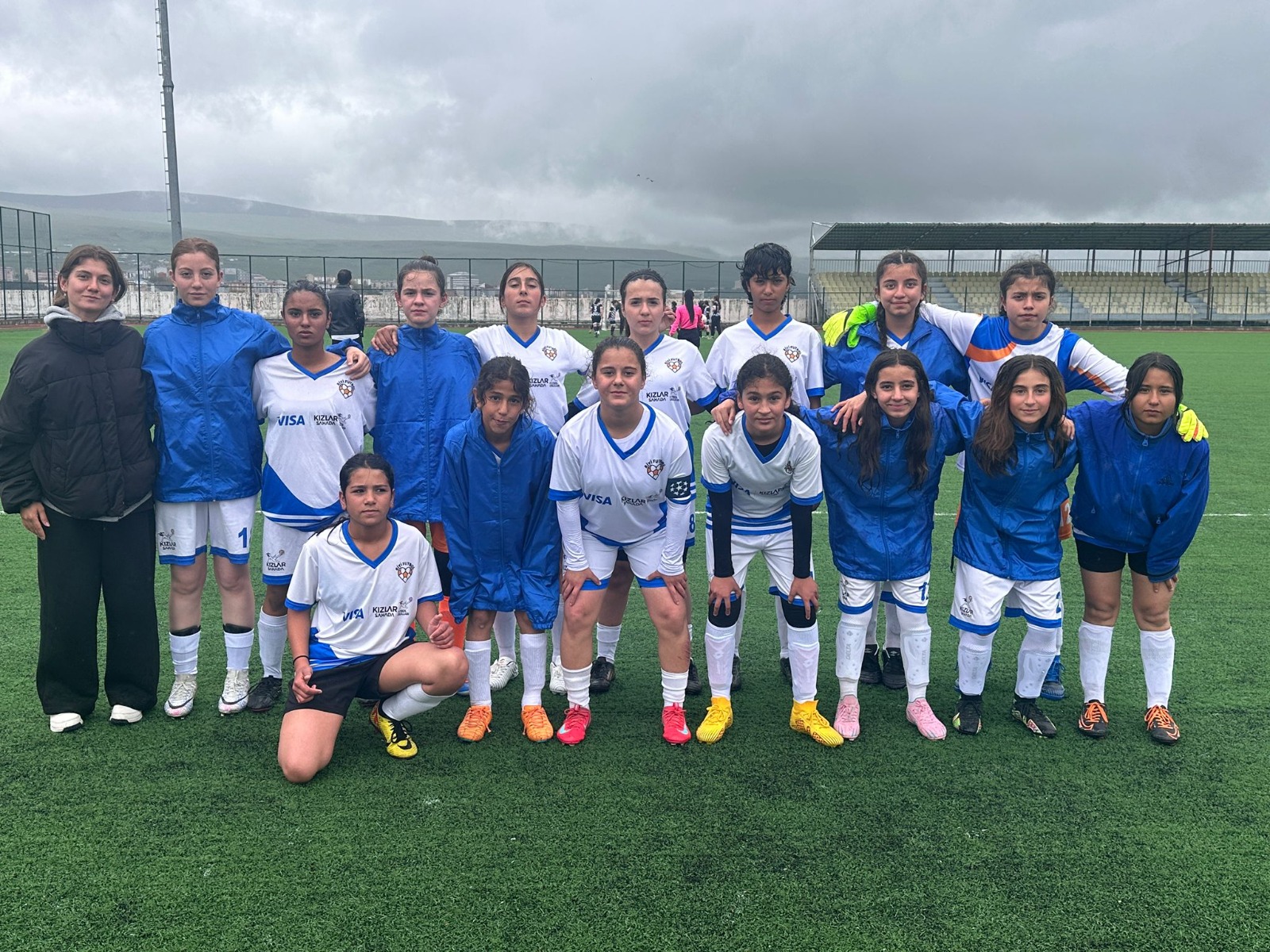 Erzincanlı kız futbolcular ANALİG'de sahaya çıkıyor