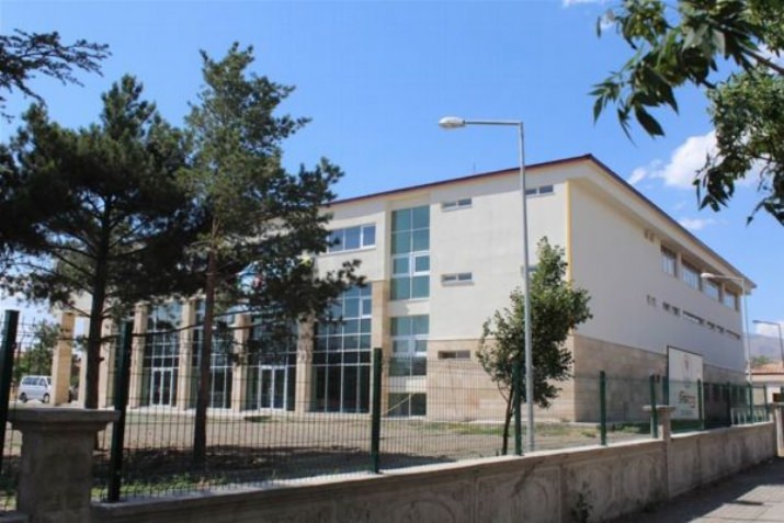 Gençlik Merkezi yeni yerinde