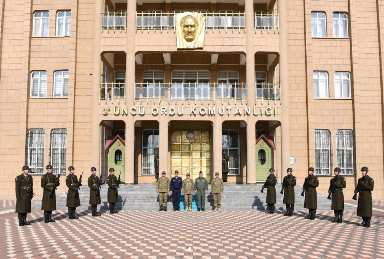 Genelkurmay Başkanı Orgeneral Selçuk Bayraktaroğlu, Erzincan’da 