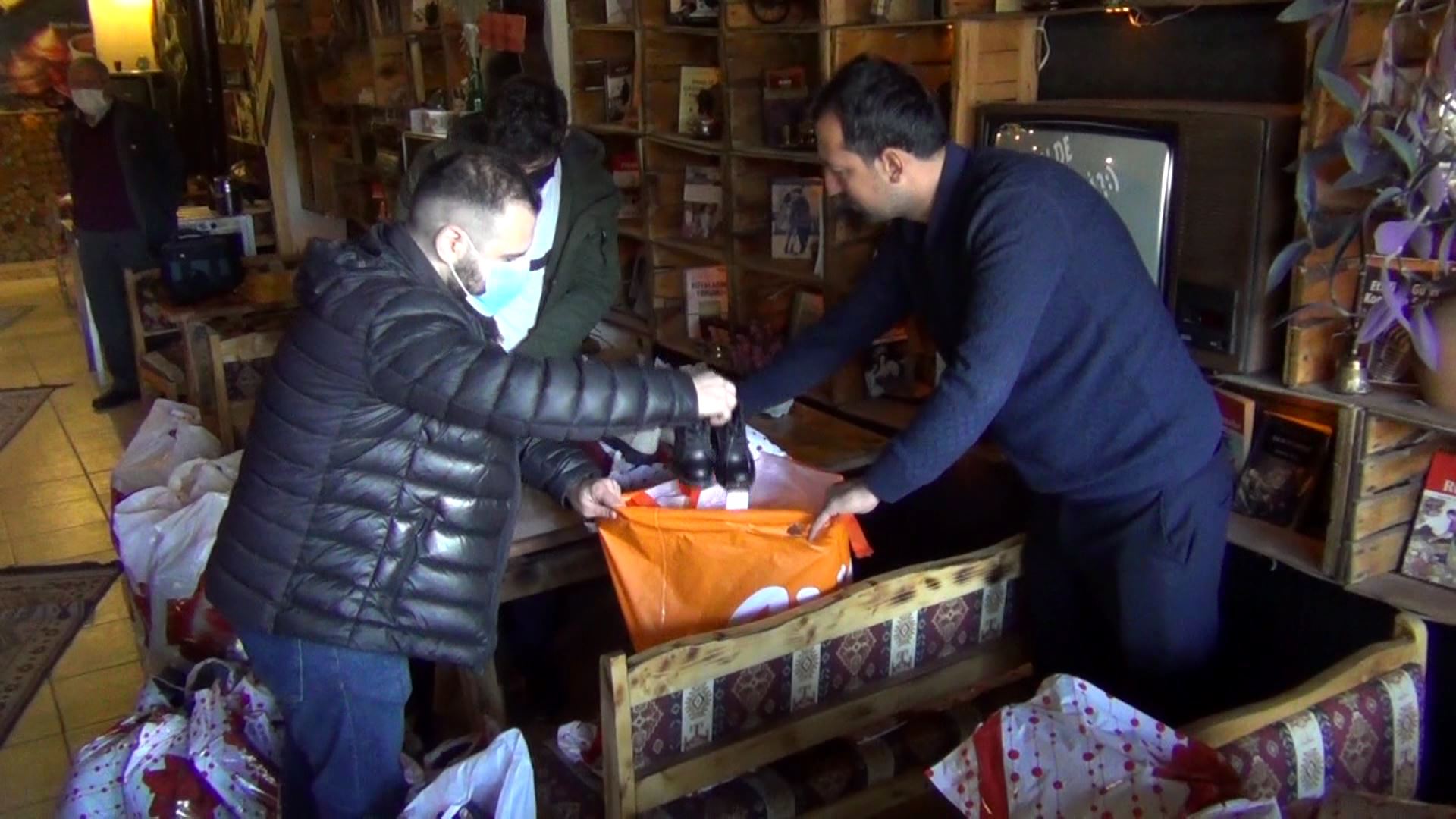 Kardeş Esnaf Kampanyası İle İhtiyaçlı Çocukları Sevindiriyorlar
