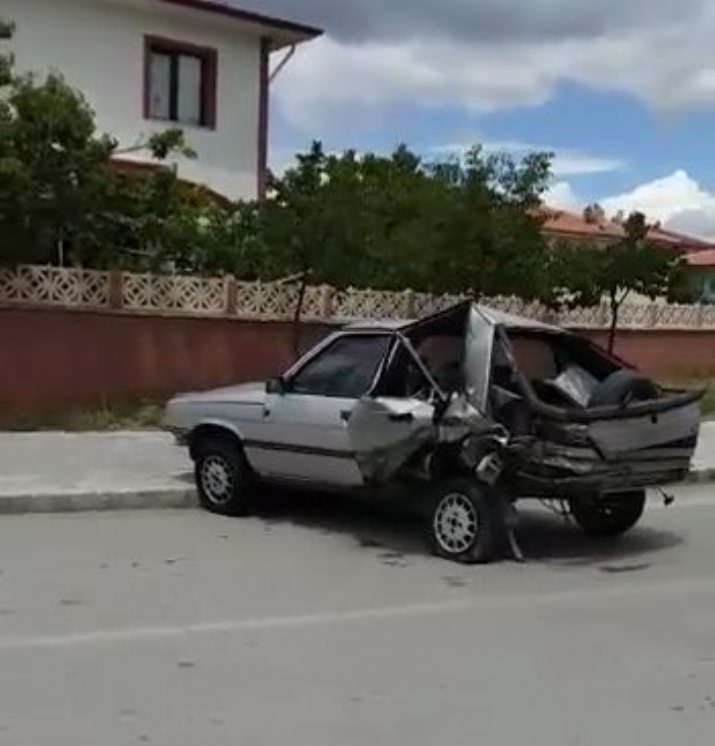 İki Kaza 4 Yaralı