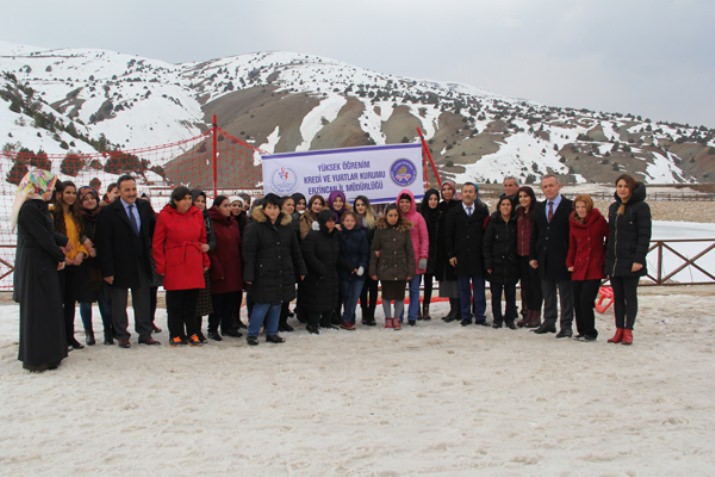 Bir İyilik Yap Mutlu Et