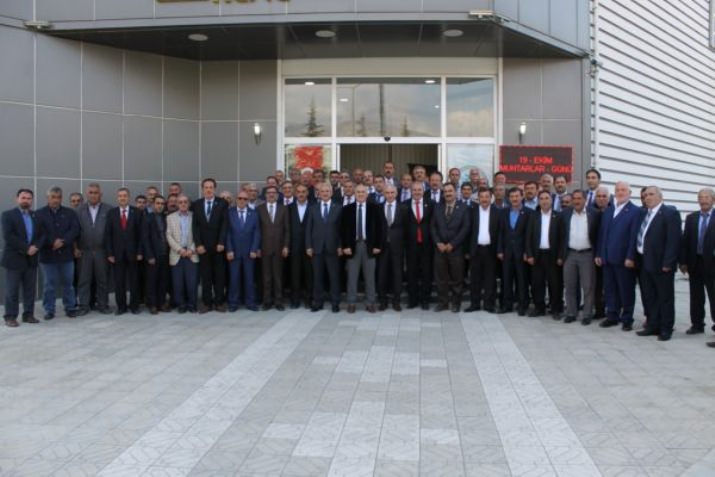 Muhtarlar Yemekte Bir Araya Geldi