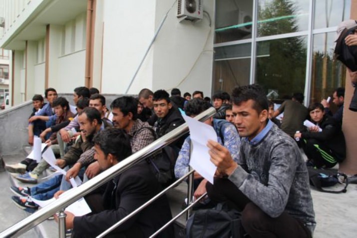 90 Afganistan Uyruklu Sığınmacı Yakalandı