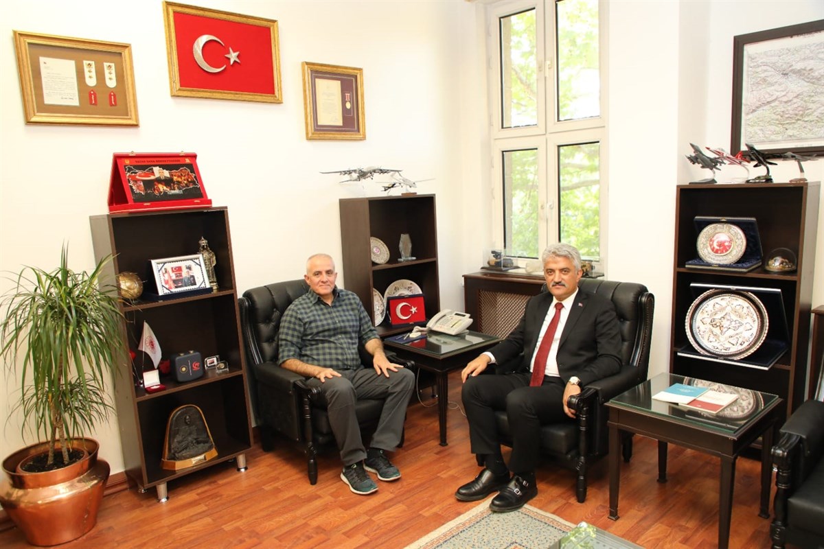 Vali Makas'tan, 3. Ordu'ya Ziyaret