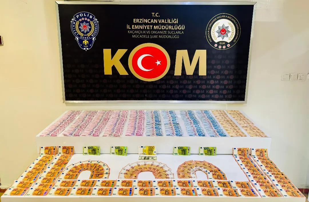 Çok Miktarda Sahte Para Ele Geçirildi